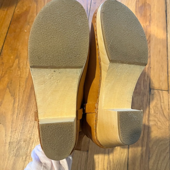 shearling lined clog boots - Picture 6 of 6